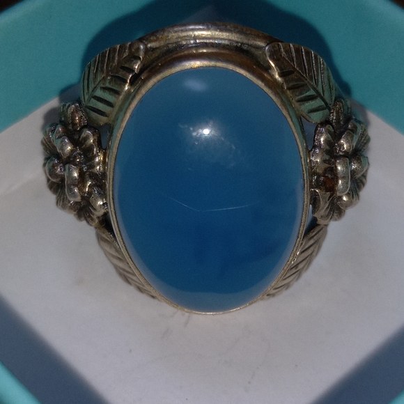 Silver ring - Picture 2 of 4